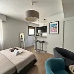 Un été à Cannes, Cosy à 10' De La Croisette Appartement